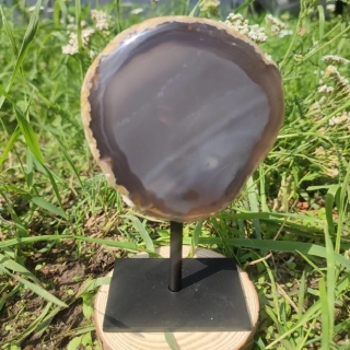 ACHÁT leštěný na stojanu 367g