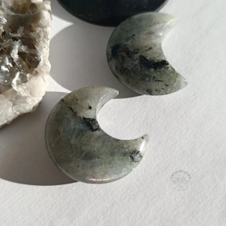 LABRADORIT měsíček 3cm